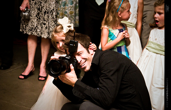 What Makes a Good Wedding Photographer For Your Wedding?
