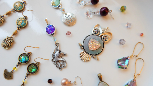 Why You Must Choose Handmade Jewelry