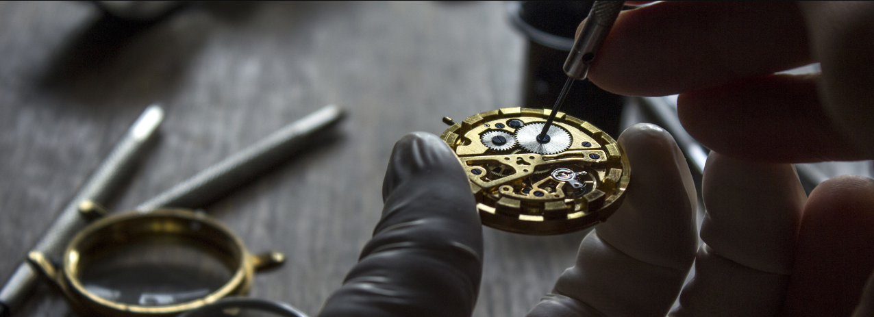 Enhance the Life of Your Watch by Changing Its Battery