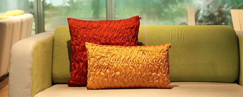 Buy Cushion Covers Online – Top 3 Advantages Of Buying Cushion Covers Online