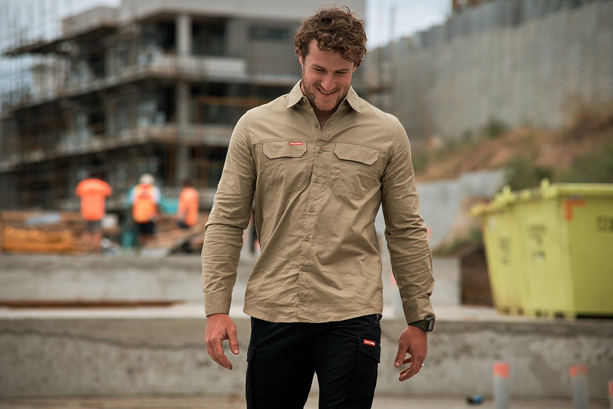 Why Should Workers Use Hard Yakka Workwear While On The Workplace In Sydney?