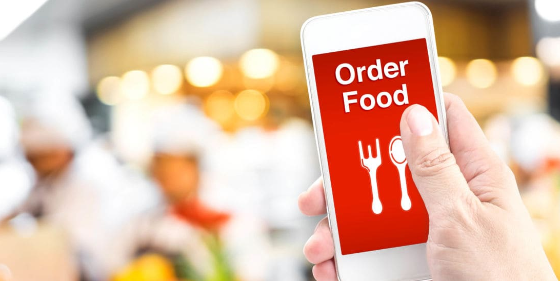 Why Everyone Love To Order Food Online In 2021